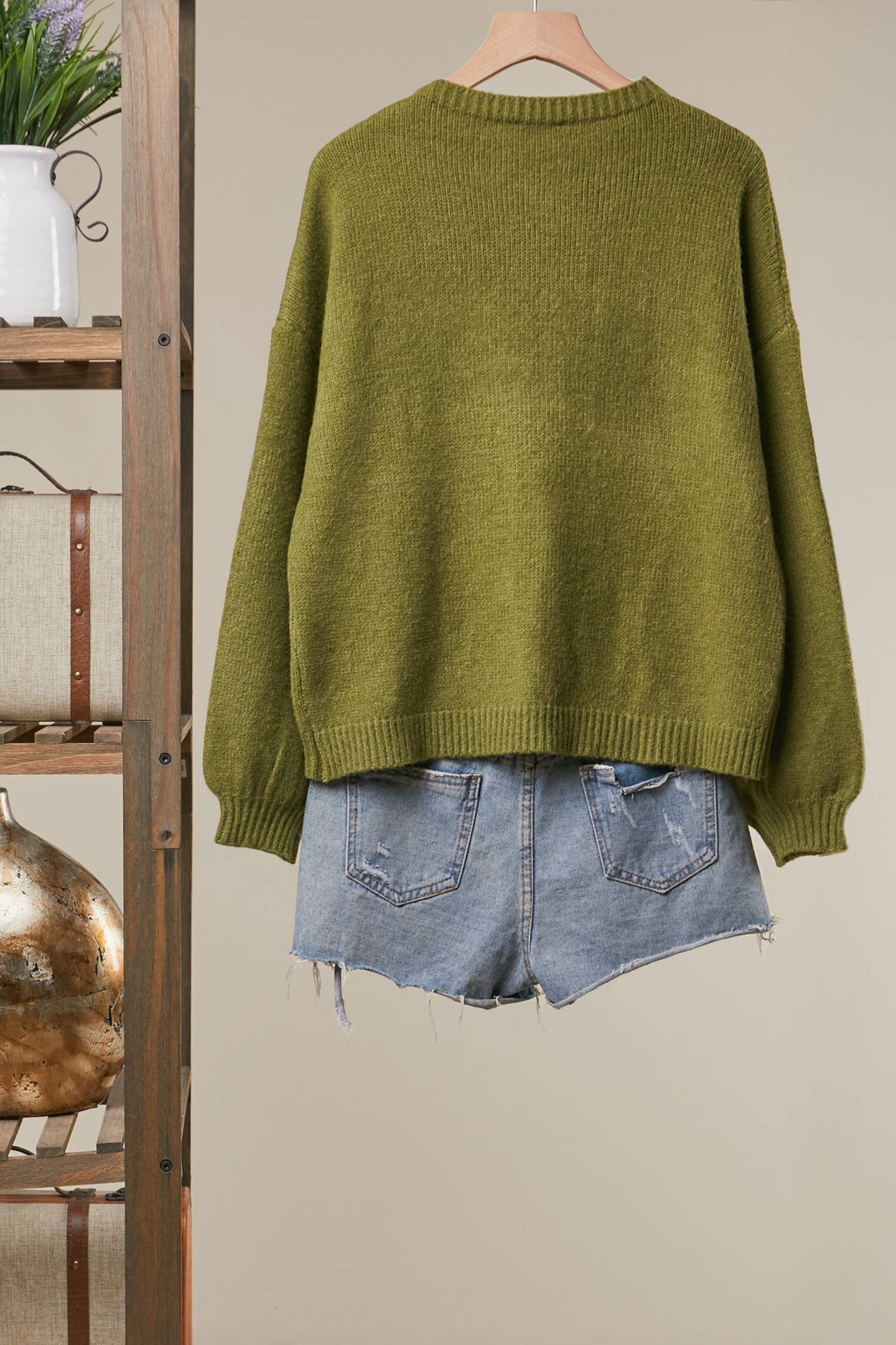 Embroidered Butterfly Sweater (REG)