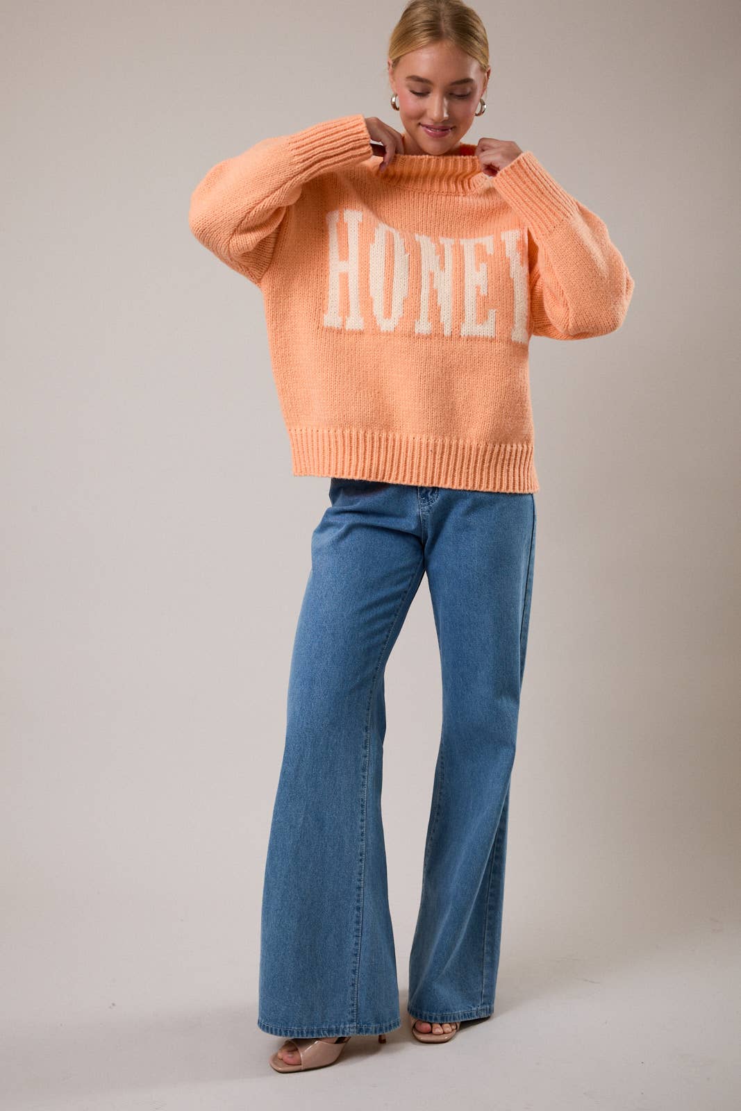 High Neck Honey Sweater (REG)