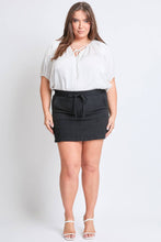 Gauze Cargo Skort in Black (REG)