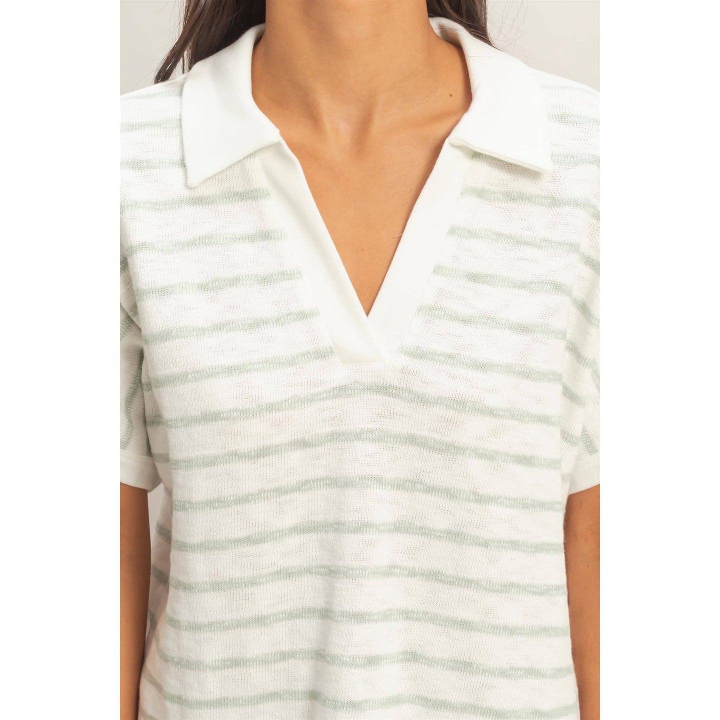 Striped Collar V-Neck Top in Green (REG)