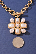 Baroque Pearl Toggle Necklace