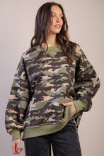 Casual Camo Top (REG)