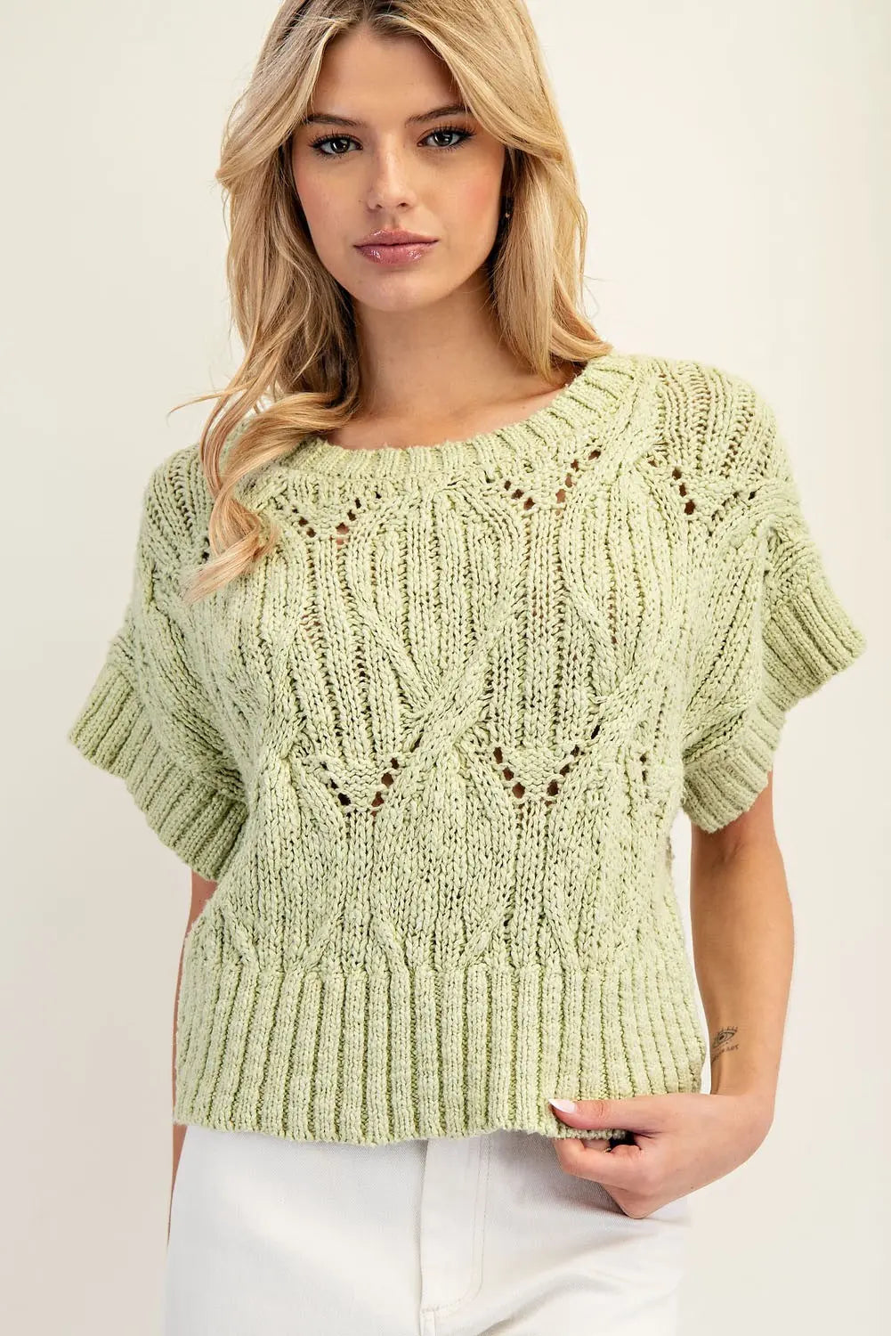 Short Sleeve Cable Sweater in Pistachio (REG)