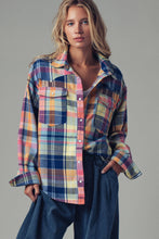 Plaid Snap-Front Top (REG)