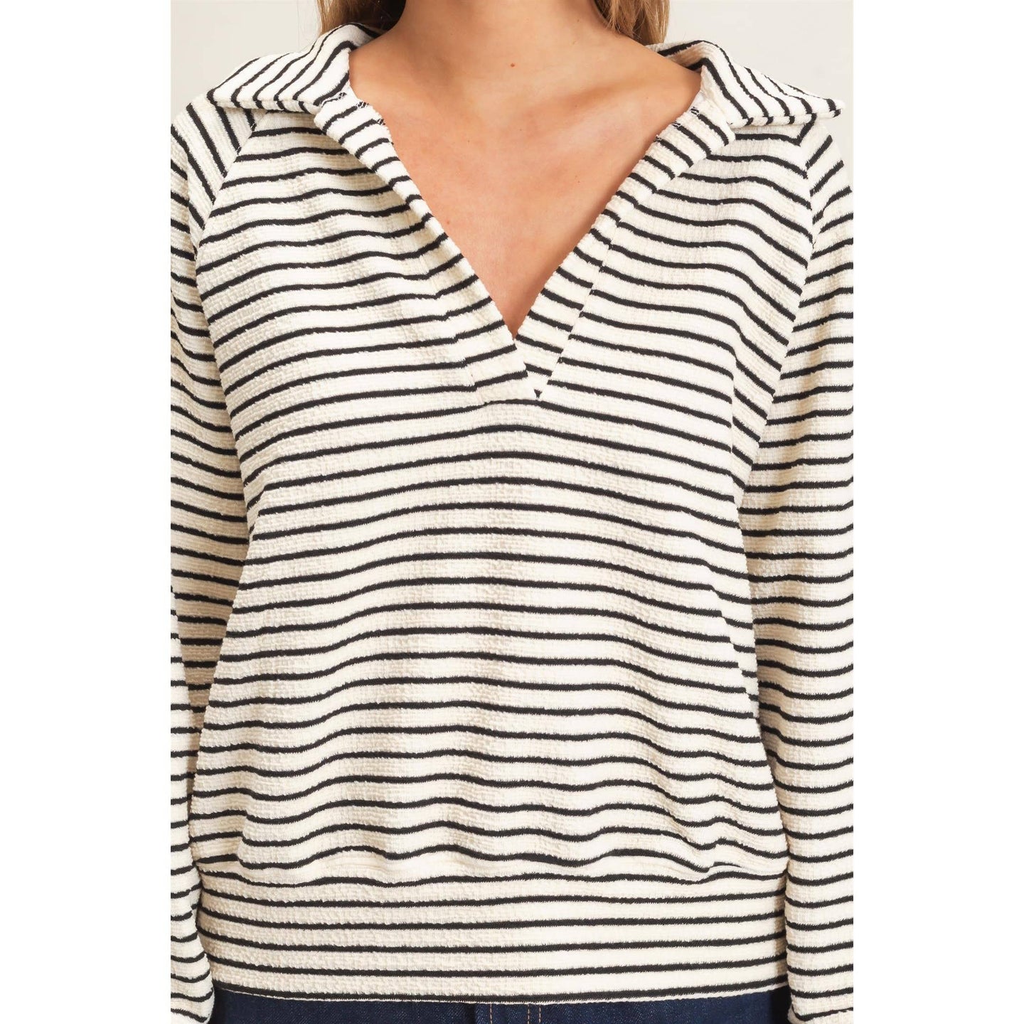 Striped Collar Sweatshirt in Cream (REG)