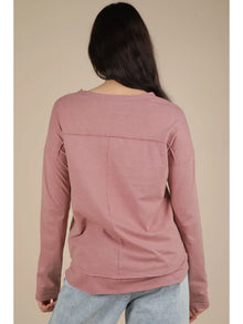 Mineral Washed Button Top in Mauve (REG)
