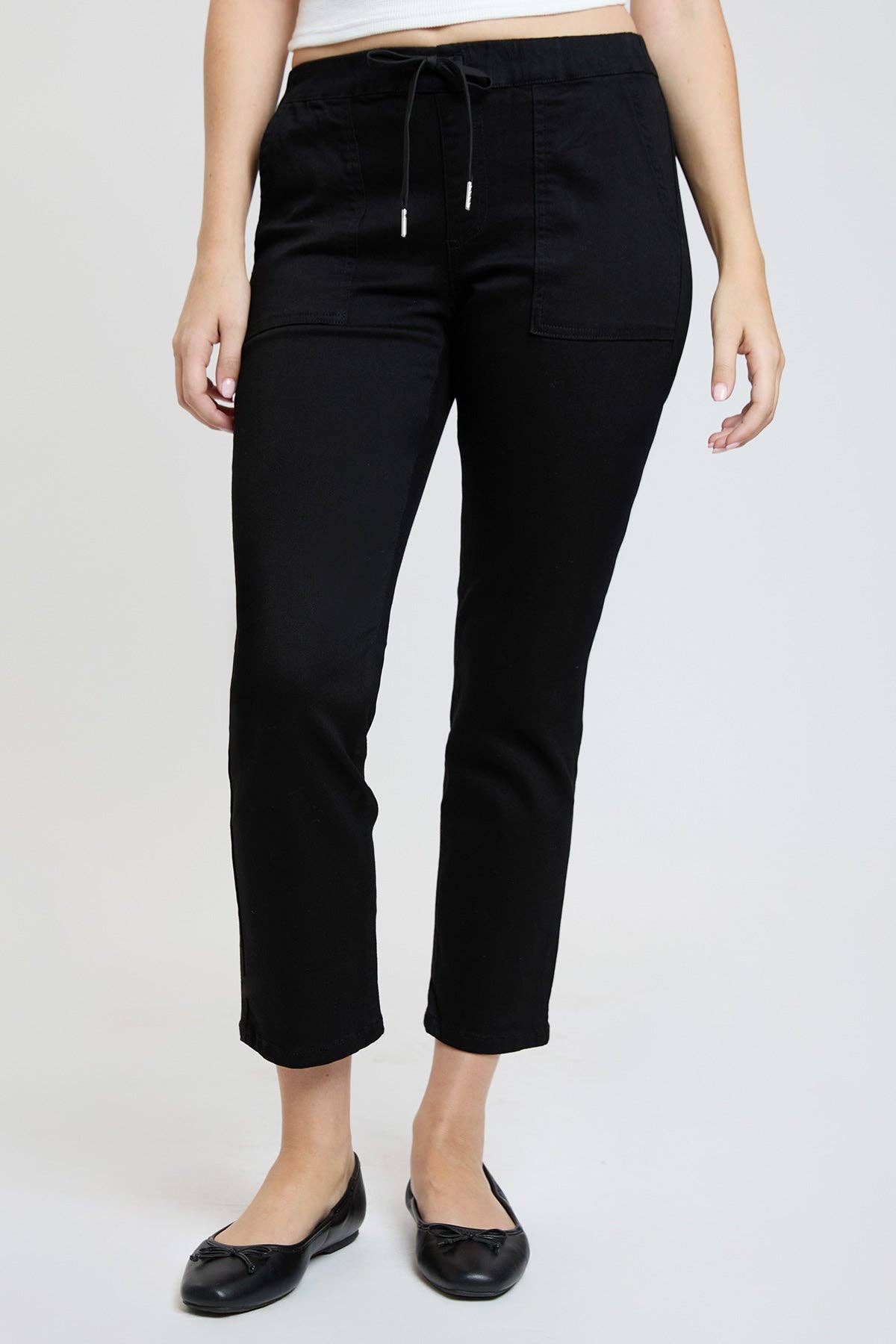 YMI Pull On Crop Jogger Pants in Black (REG)