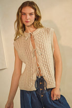 Cable Knit Tie Vest Top in Cloud (REG)