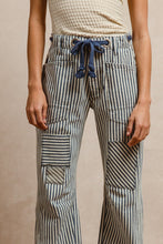Striped Twill Barrel Pants in Navy (REG)