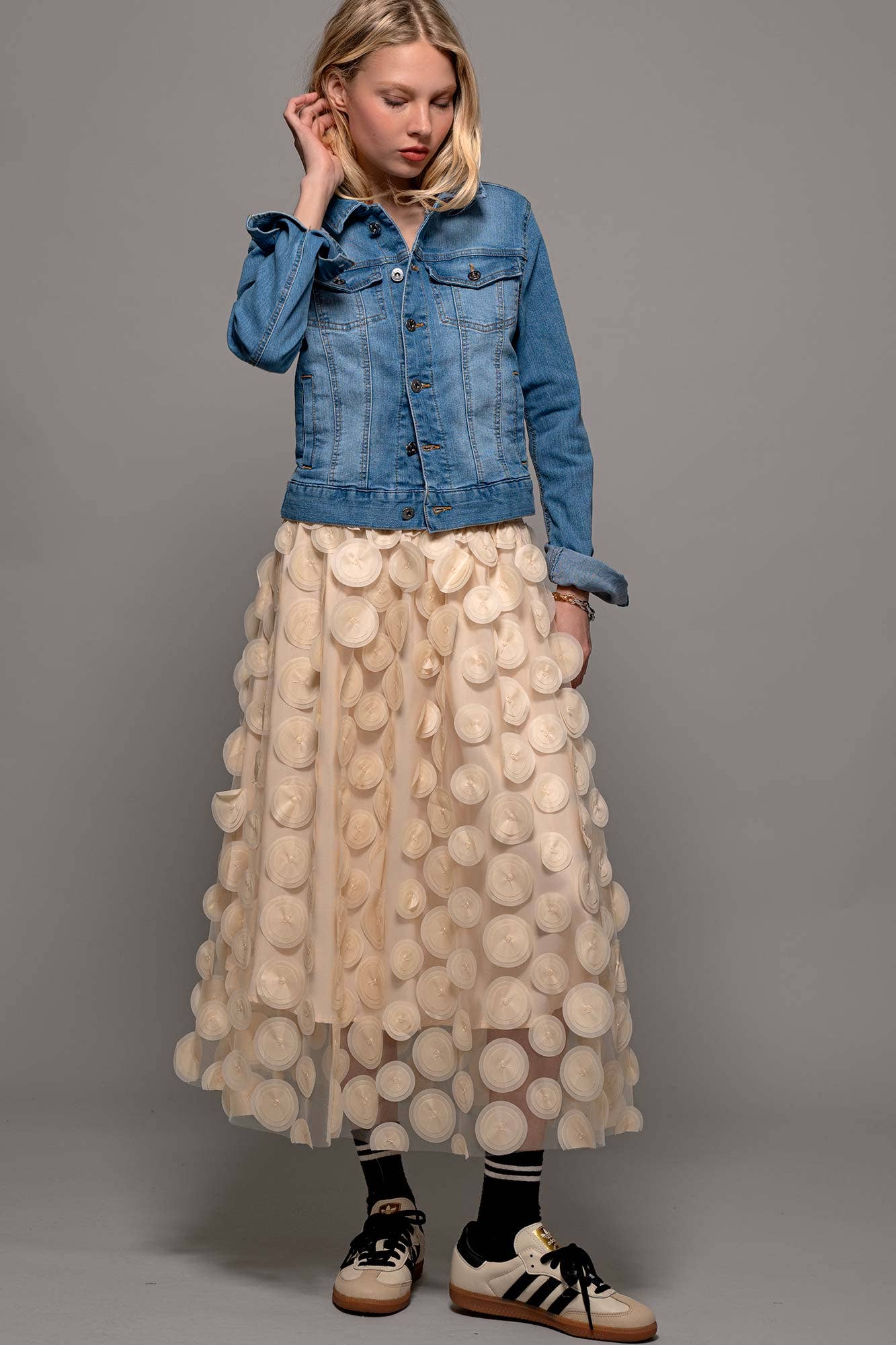 Classic Denim Trucker Jacket (REG)