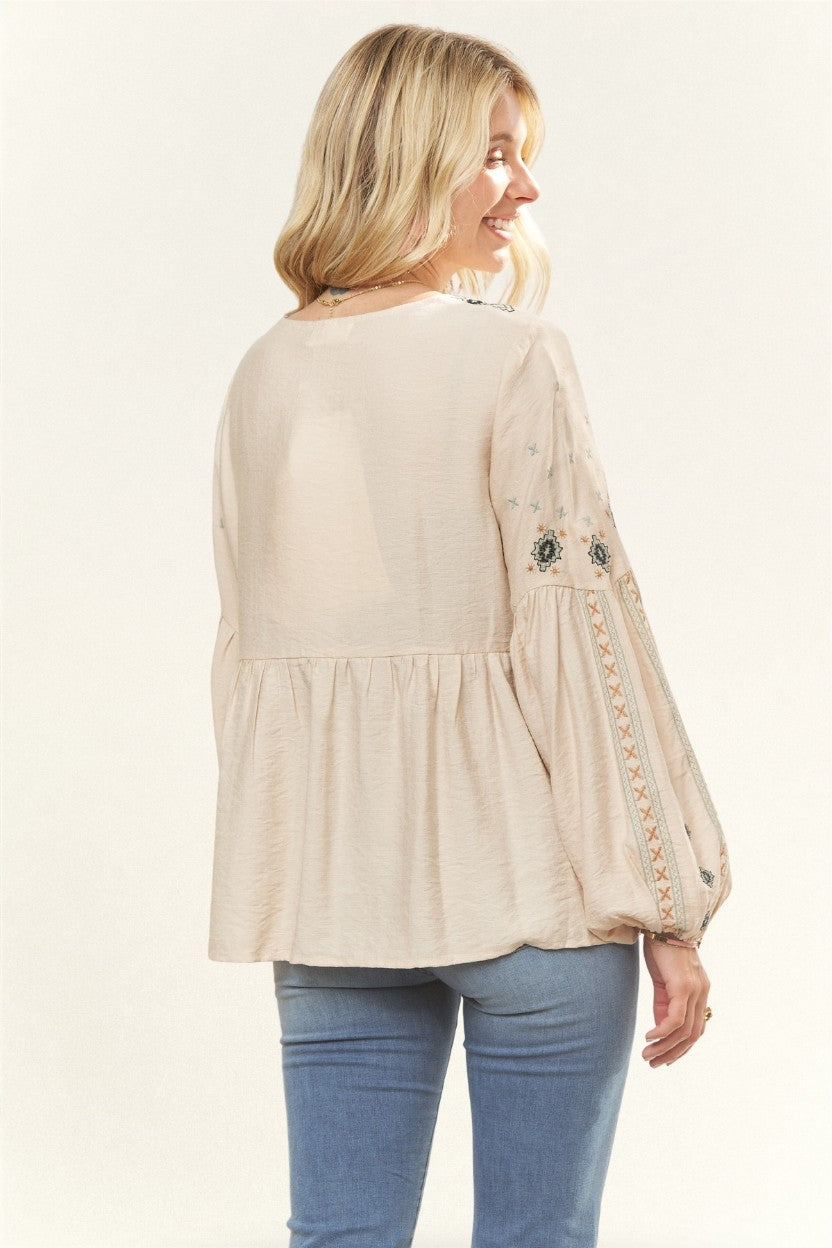 Boho Embroidered Peasant Top in Oatmeal (REG)