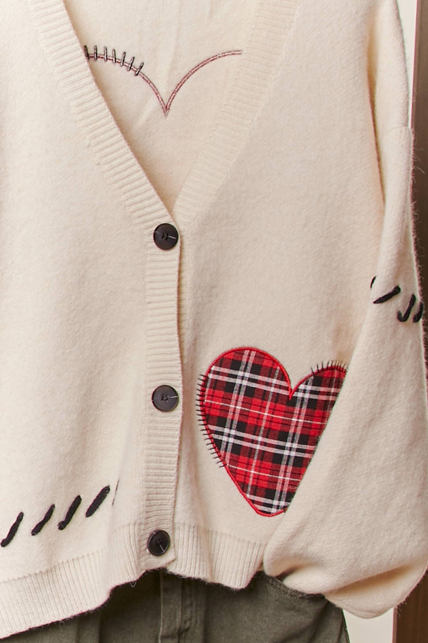 Stitched Heart Cardigan (REG)