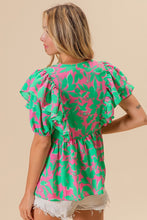 Circle Trim Ruffle Top in Jade/Pink (REG)