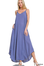 Crinkle Cami Maxi Dress in Marlin (REG)
