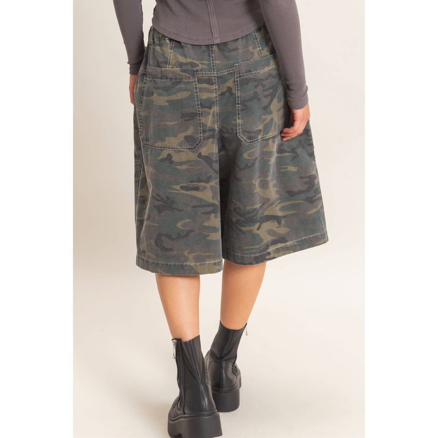 Green Camo Drawstring Shorts (REG)