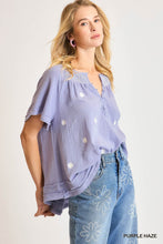 Daisy Embroidered Top in Purple Haze (REG)