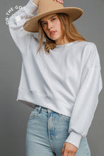 Luxe Pullover Sweatshirt in Off White (REG)