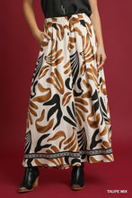 Tropical Leaf Wide Leg Pants in Taupe (REG)