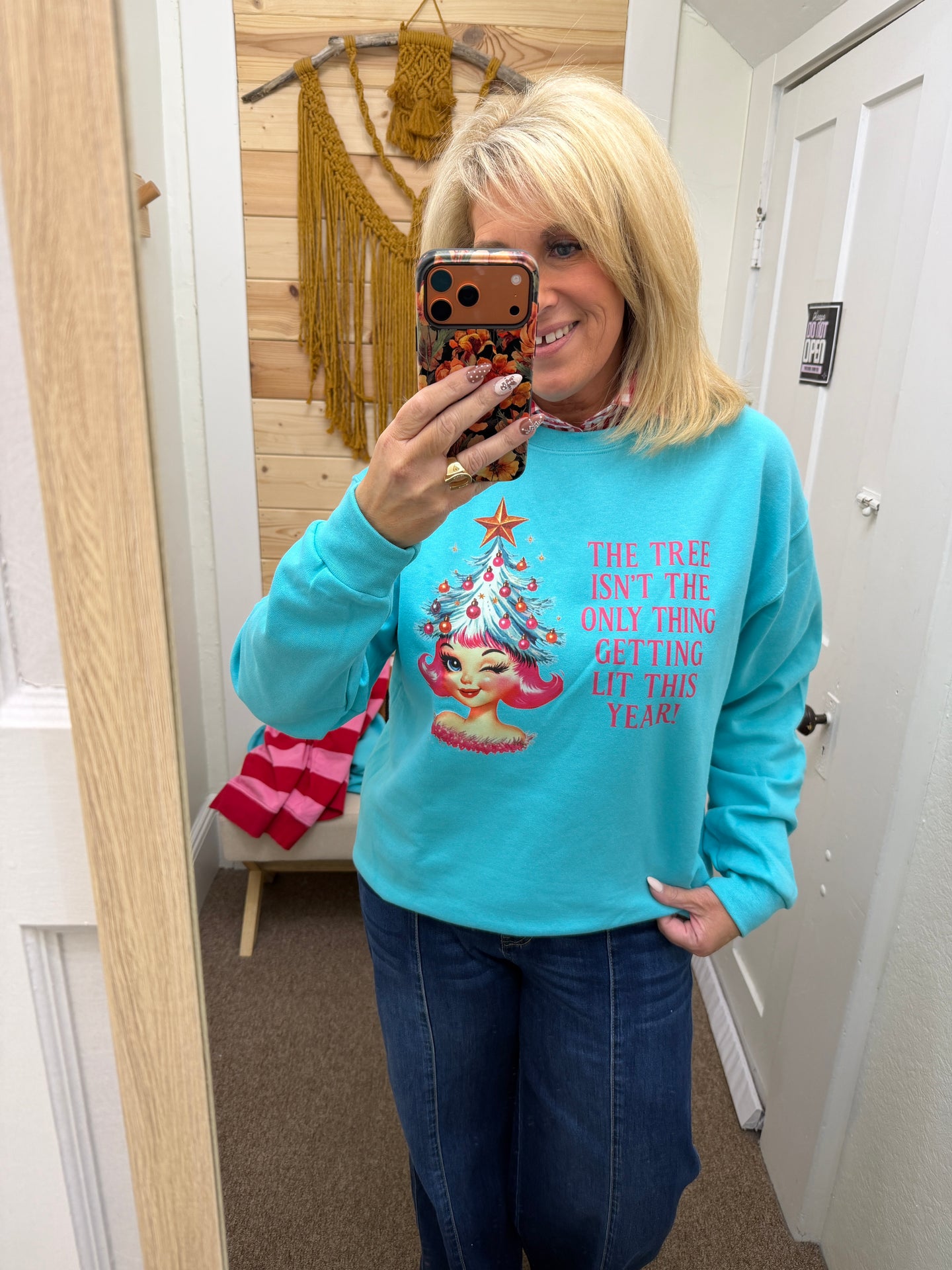 Lit Christmas Sweatshirt (REG)