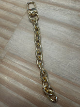 4.5” Bag Chain