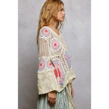 Medallion Motif Crochet Top (REG)