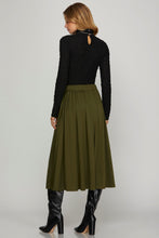 Keep Flirting Midi Skirt in Olive (REG)