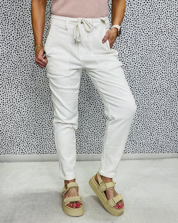 White Hi-Rise Judy Blue Joggers JB88812
