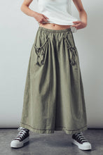 Drawstring Pocket Culotte Pants in Olive (REG)