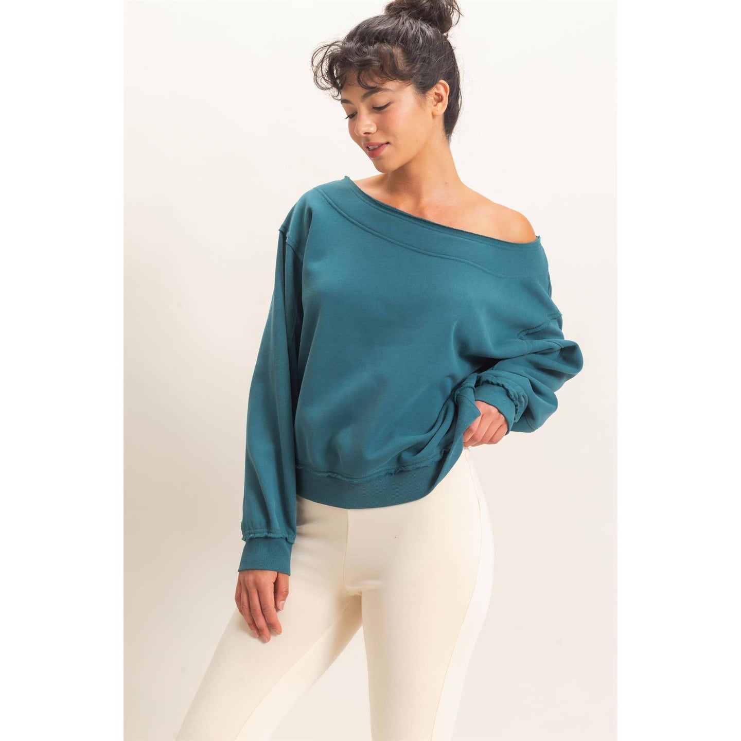 Raw Edge Off Shoulder Sweatshirt in Teal (REG)