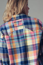 Plaid Snap-Front Top (REG)