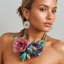 Fabulous Boho Flower Necklace