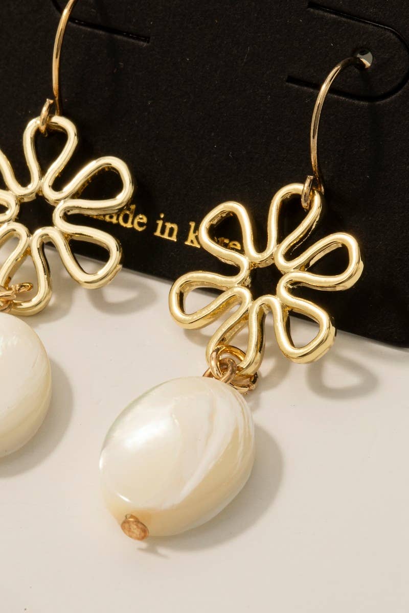 Shell And Flower Dangle Earrings
