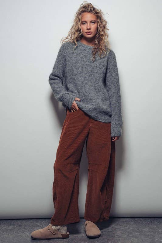 Sweater & Hooded Scarf Set (REG)