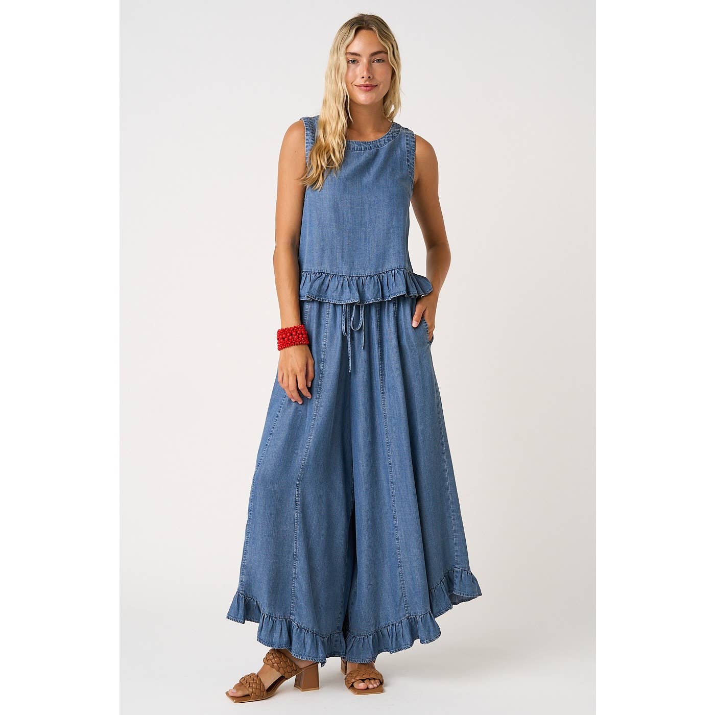 Back Button Denim Peplum Top (REG)