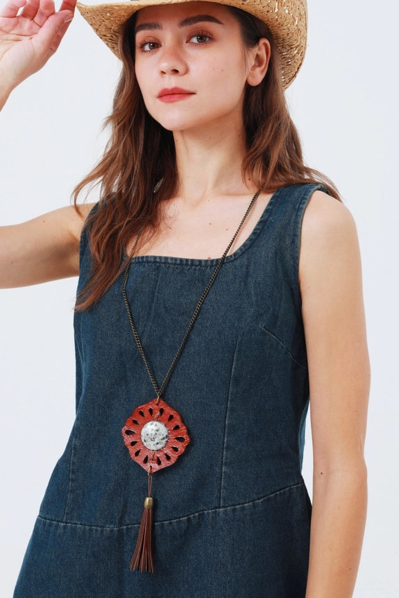 Western Cutout Leather Necklace