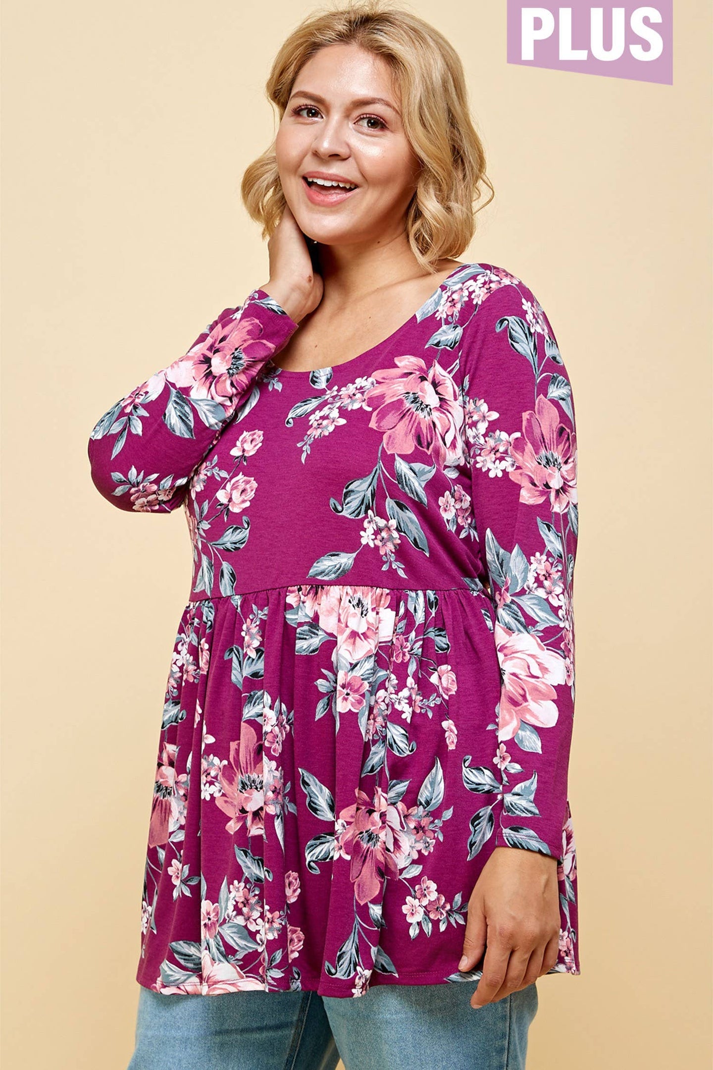 Sarah Floral Tunic Top in Plum (PLUS)