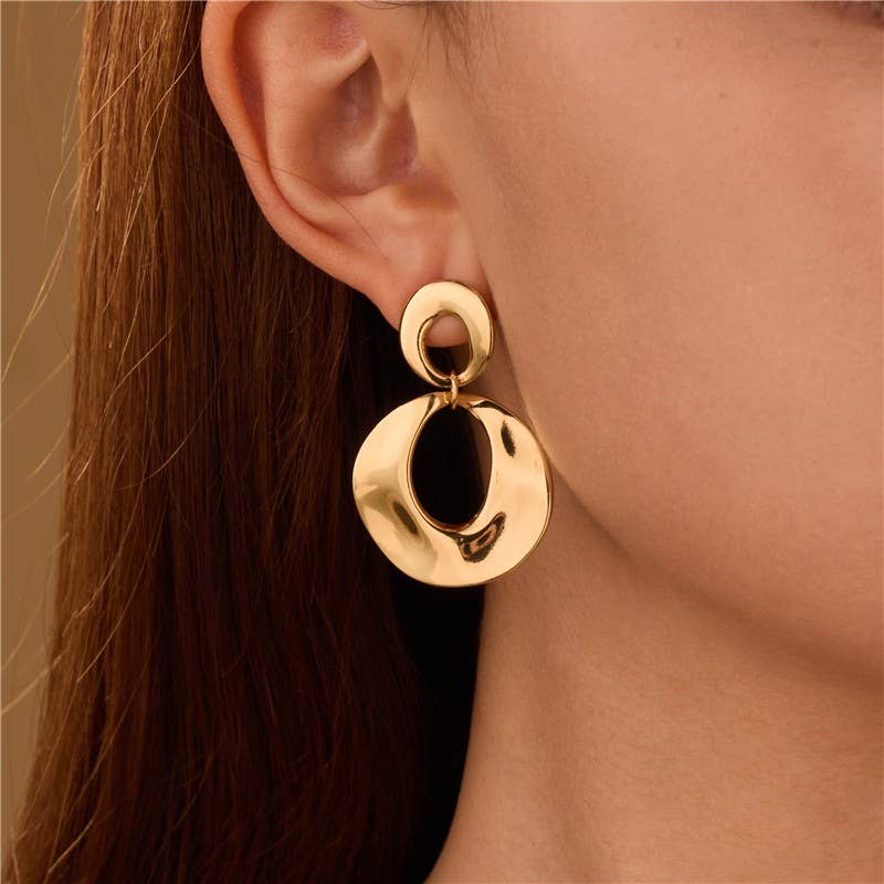18K Classy Gold Drop Earrings