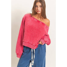 Off The Shoulder Sweatshirt in Red (REG)