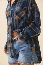 Kambrie Plaid Flannel Top (REG)