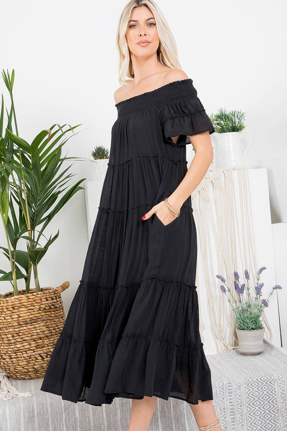 Off Shoulder Tiered Midi Dress in Black (REG)