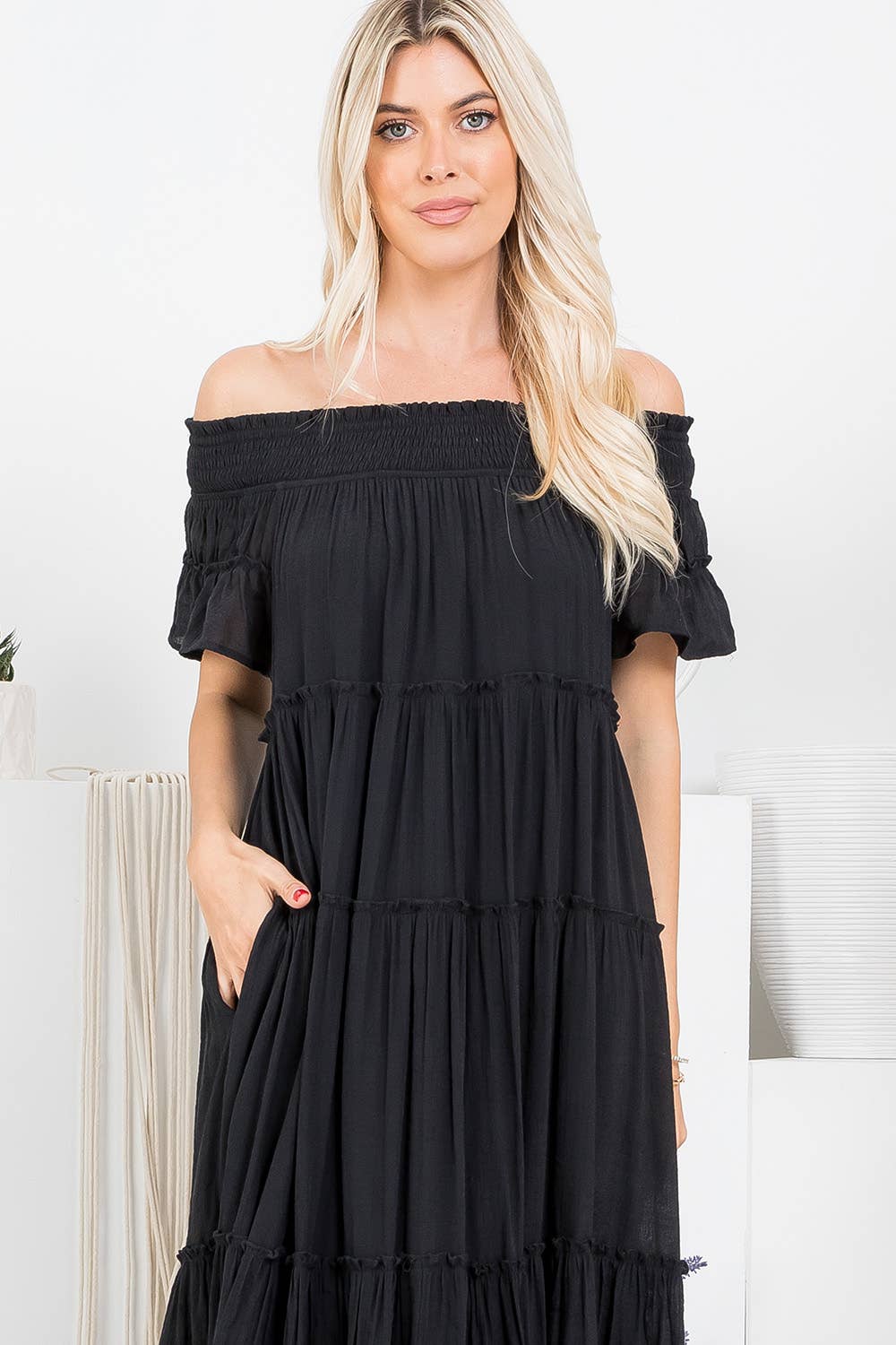 Off Shoulder Tiered Midi Dress in Black (REG)