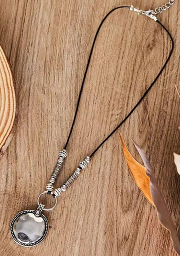 Retro Disc Necklace