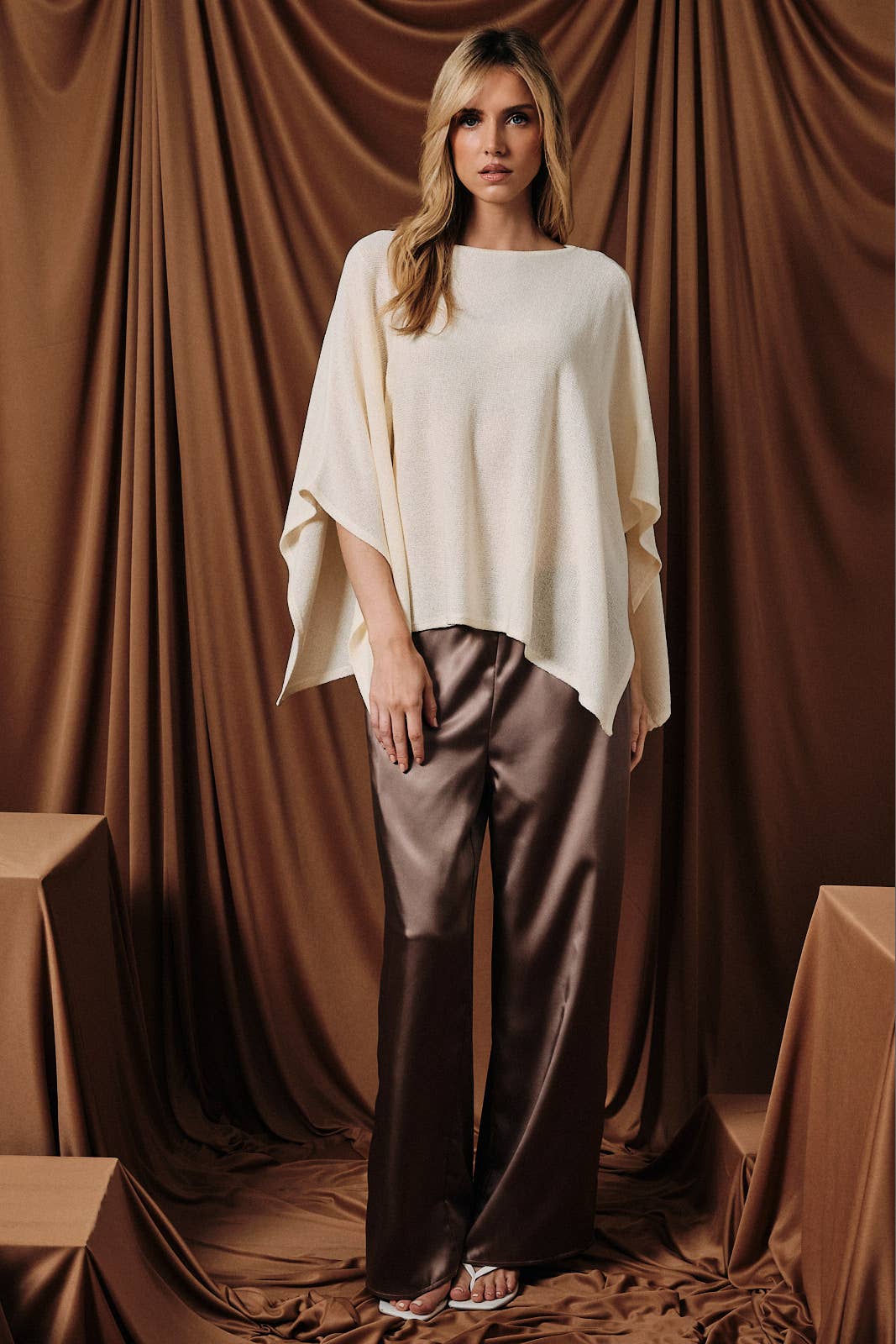 Loose Fit Layering Cape Sweater in Cream (REG)