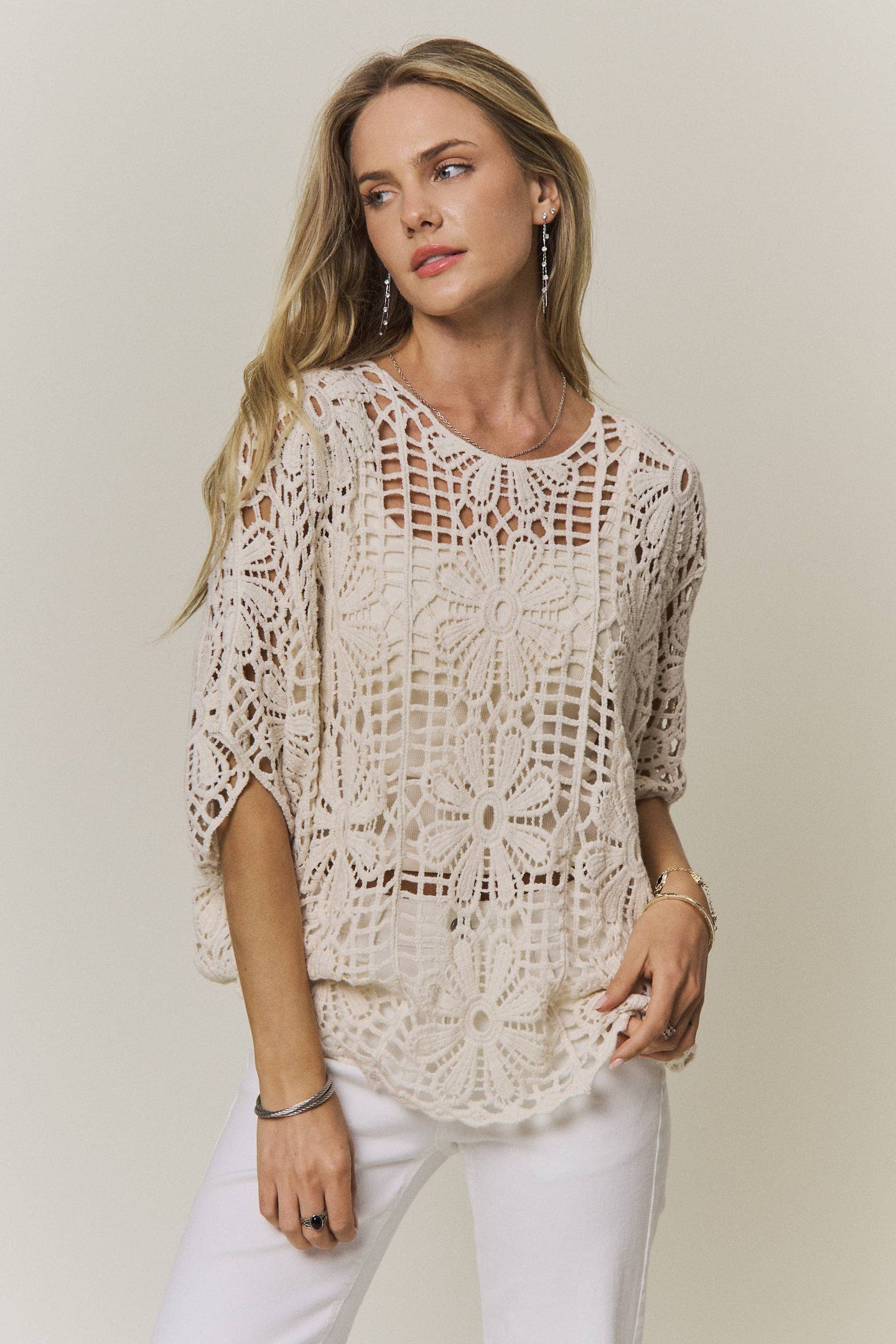 Natural Daisy Crochet Top (REG)