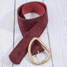 Textured Teardrop Suede Belt