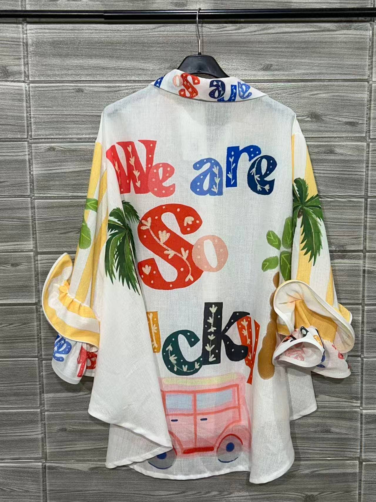 So Lucky Vacation Top (REG)