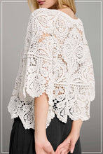 Daisy Floral Crochet Top (REG)