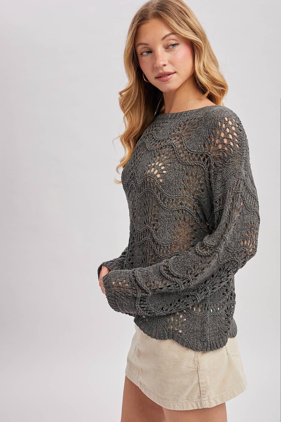 Scallop Knit Sweater in Ash (REG)