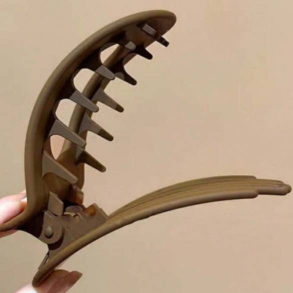 Jumbo Lay Flat Matte Claw Clip