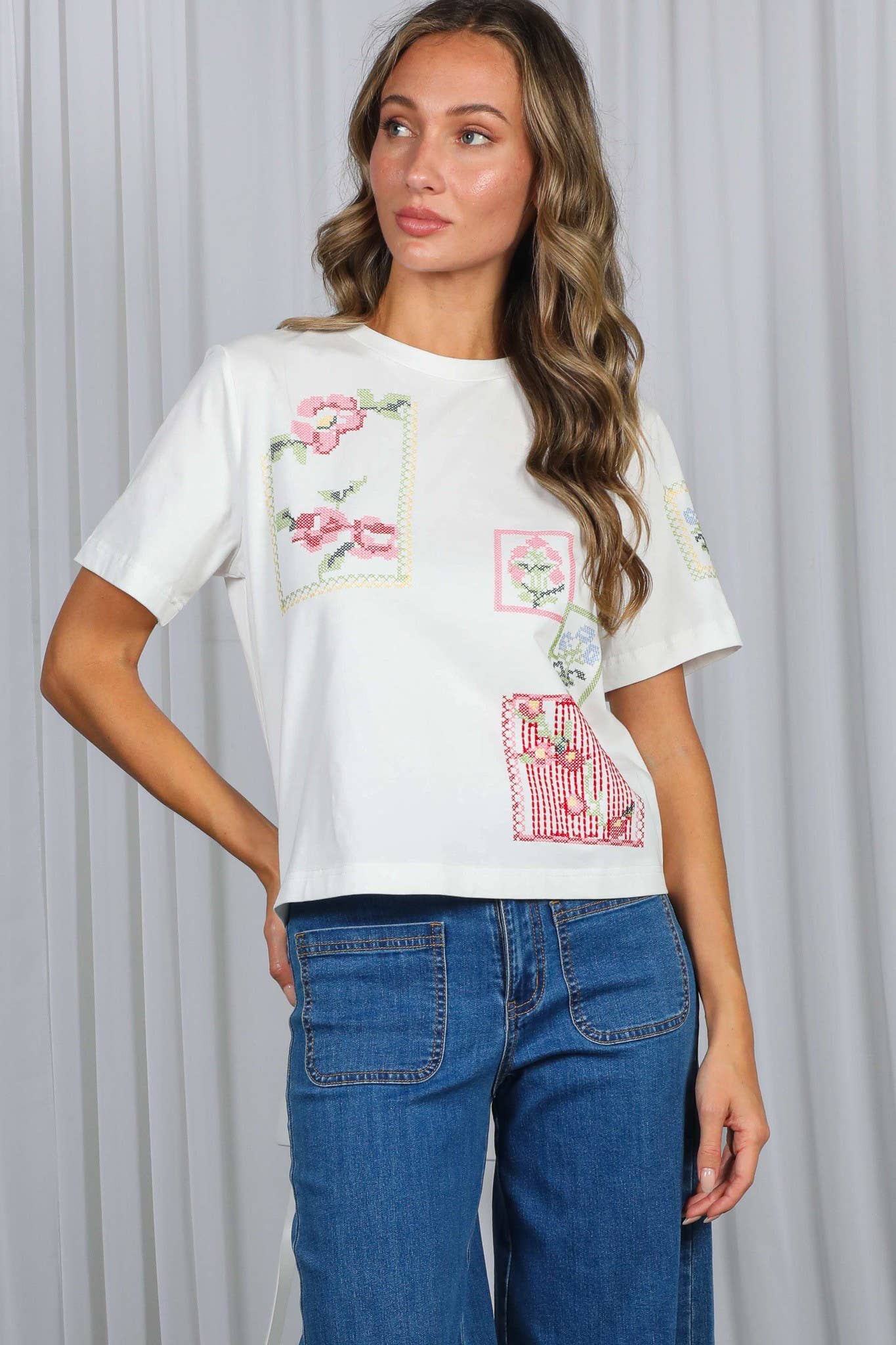 Floral Cross-Stitch Embroidery Top (REG)